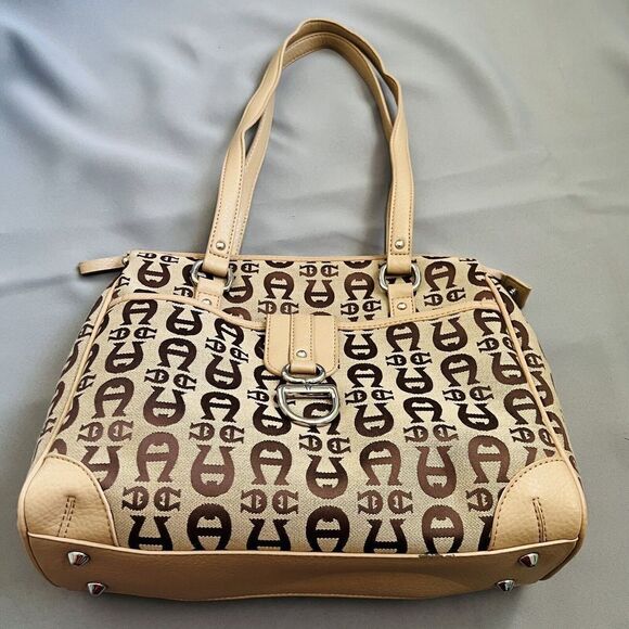 Vintage Etienne Aigner Logo Collection Tan Brown Handbag Shoulder Bag Purse - Picture 1 of 16